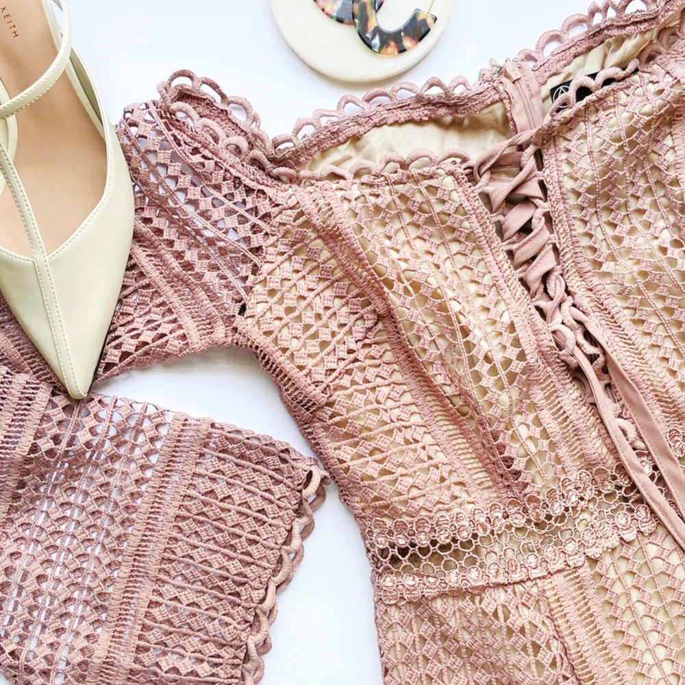 Missguided | Mauve Nude Crochet Dress